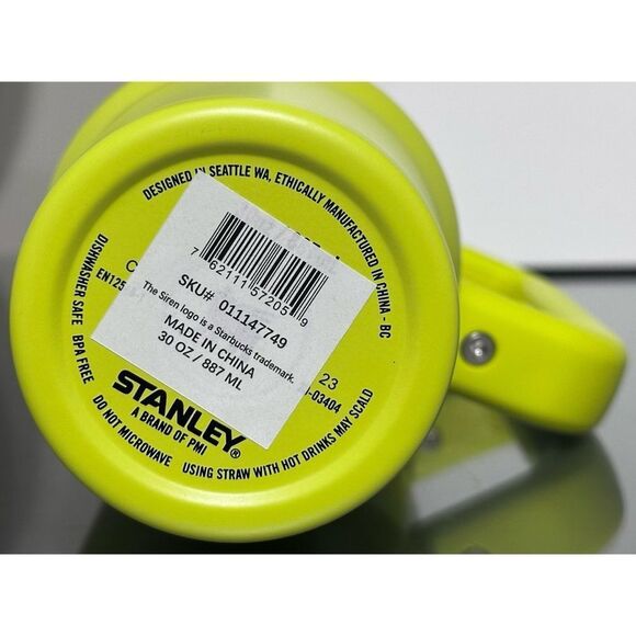 Stanley x‎ Starbucks Mexico Exclusive 2024 30oz Tumbler- LEMONGRASS YELLOW - Picture 5 of 5